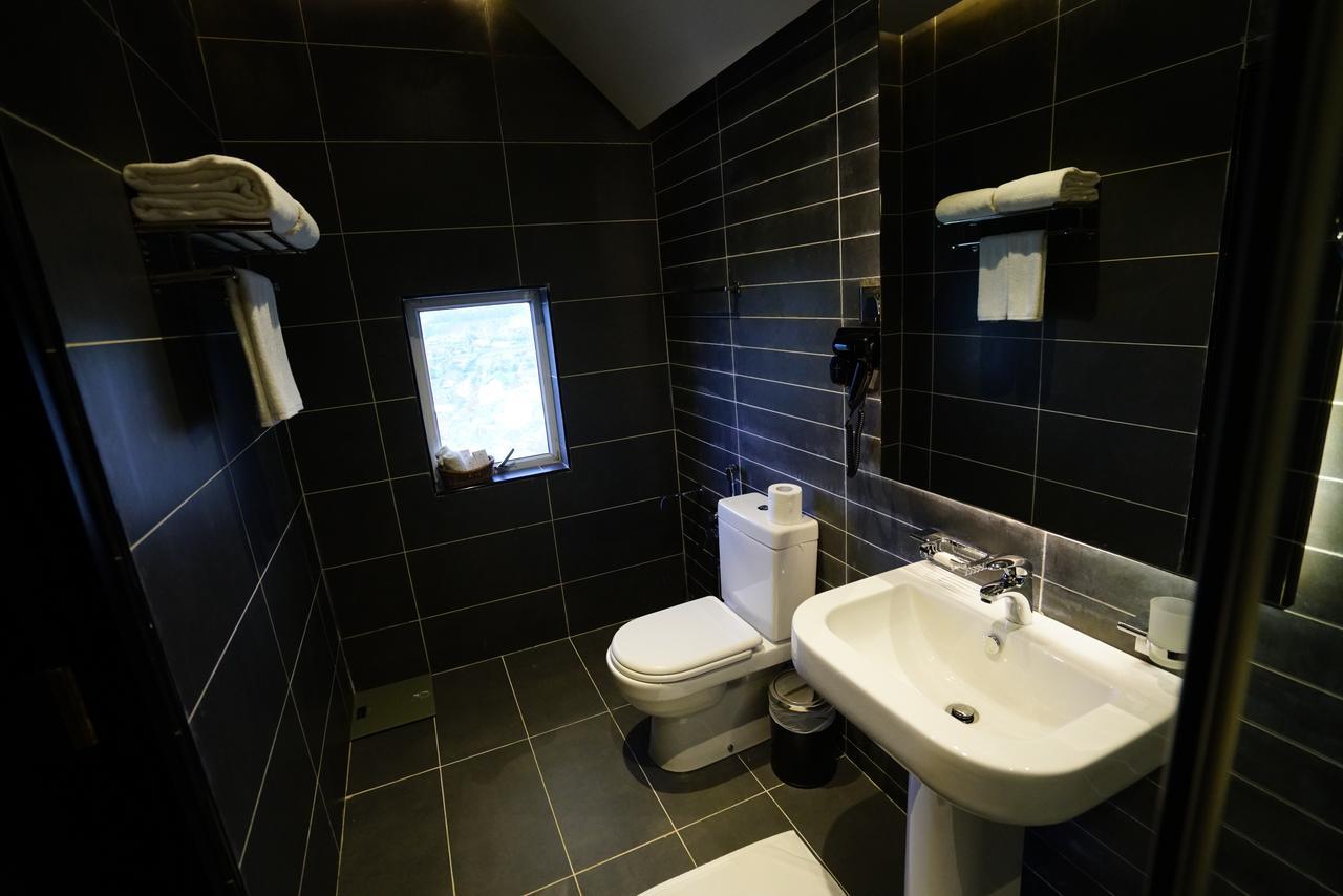 Horton Towers And Hotel 4*