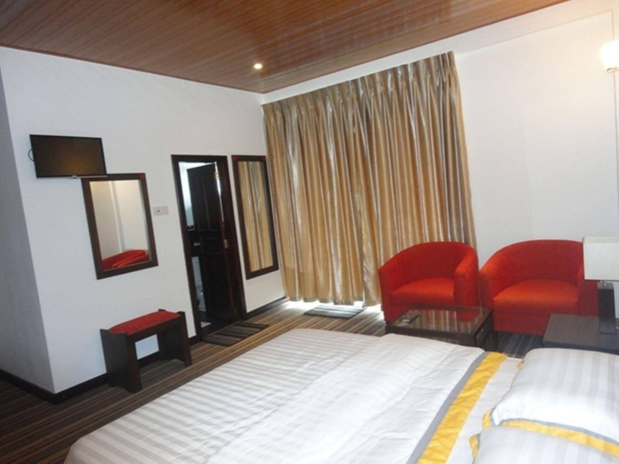 New Ashley Resort