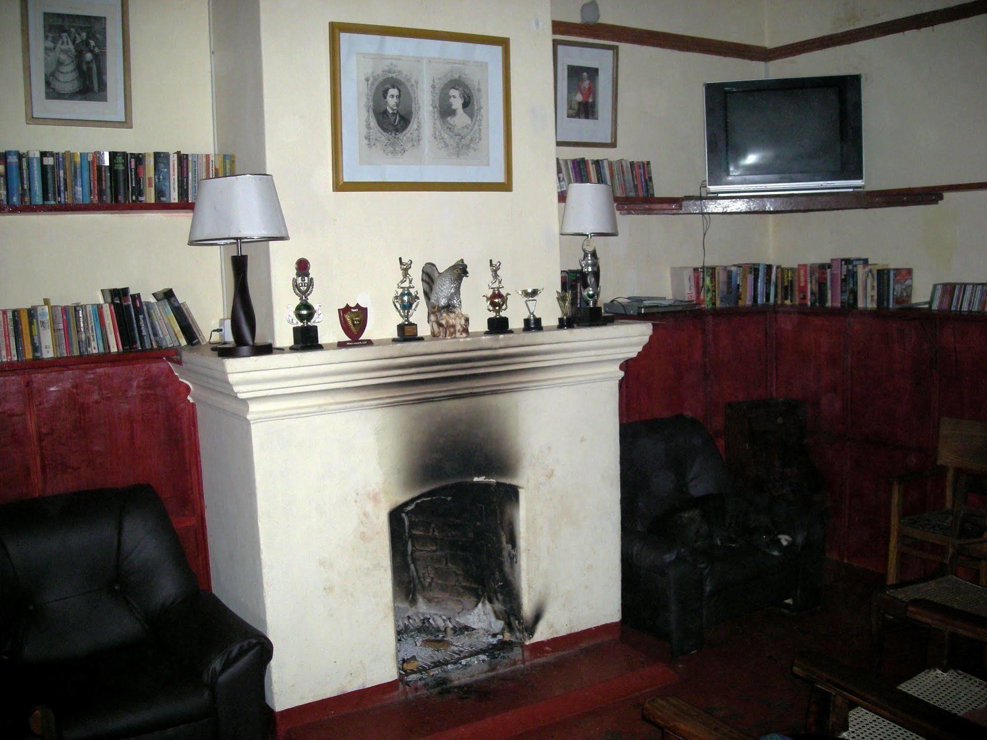 Old Colonial Hotel Nuwara Eliya