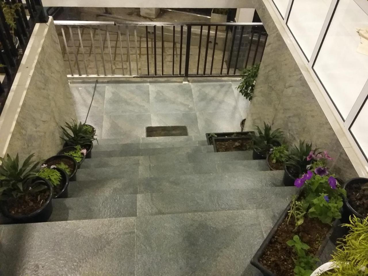 Hotel Rest Master Luxury Bunglaw