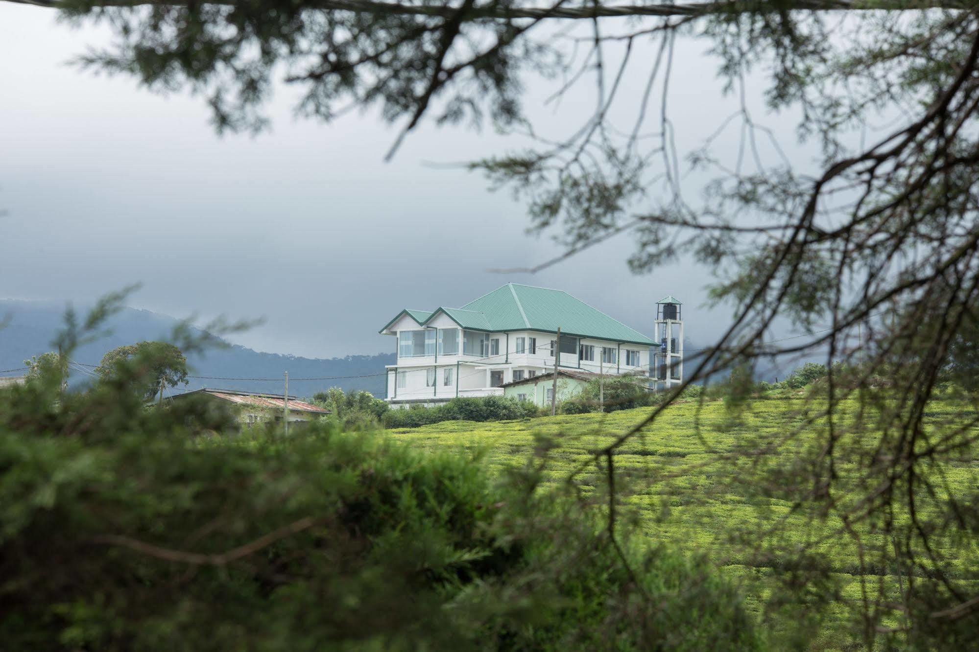 Hotel Grand Camellia Nuwara Eliya