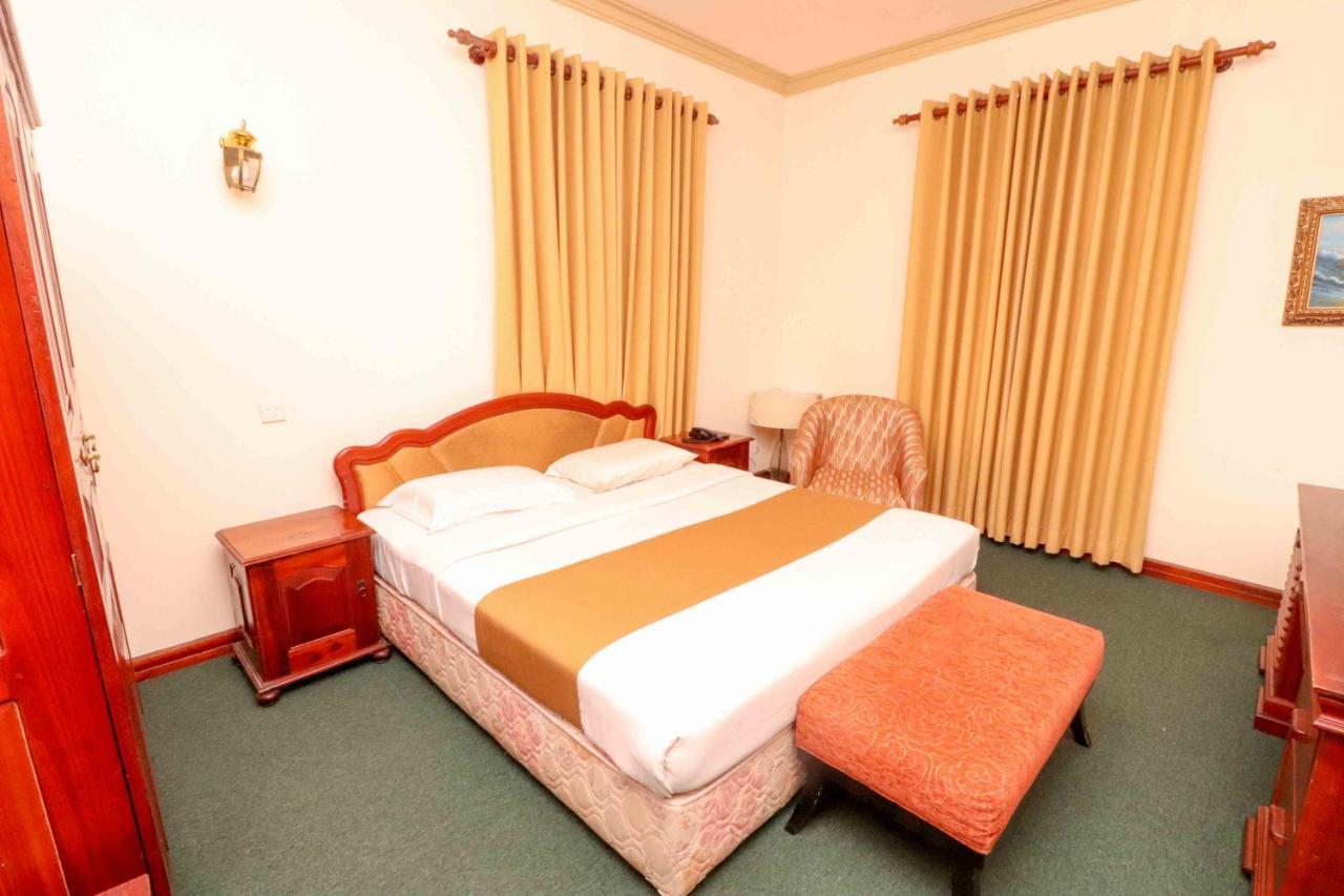 Hotel Alpine Nuwara Eliya