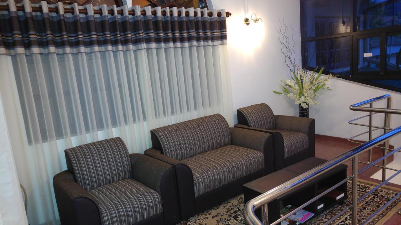Sampath Hotel