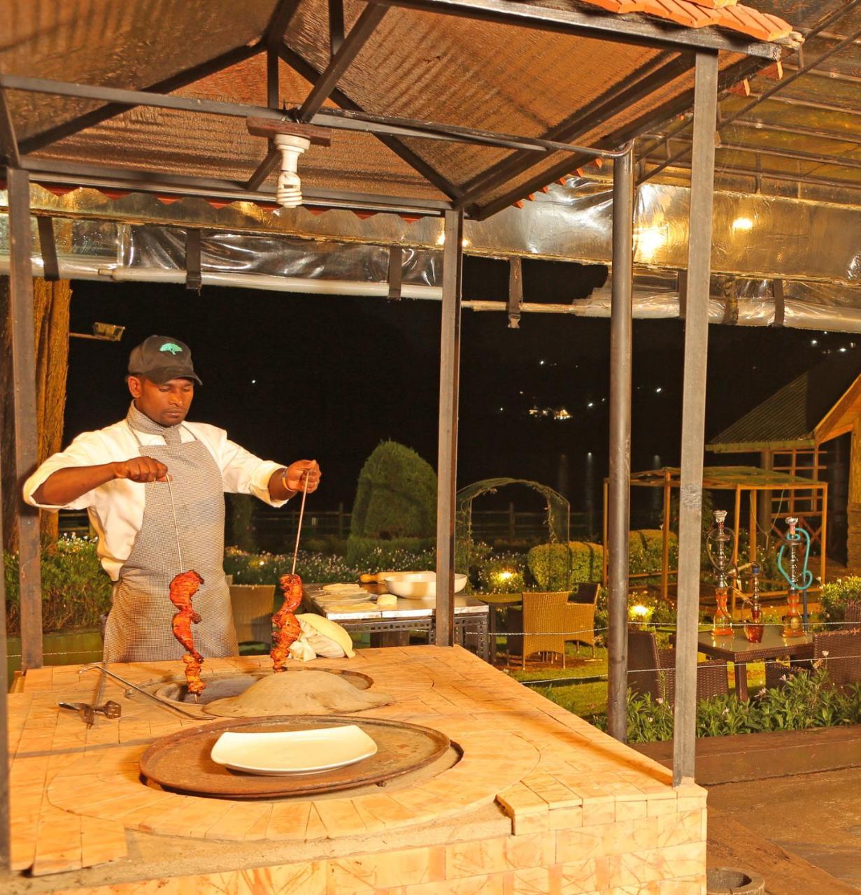 Chalet Calamander Lake Gregory Nuwara Eliya