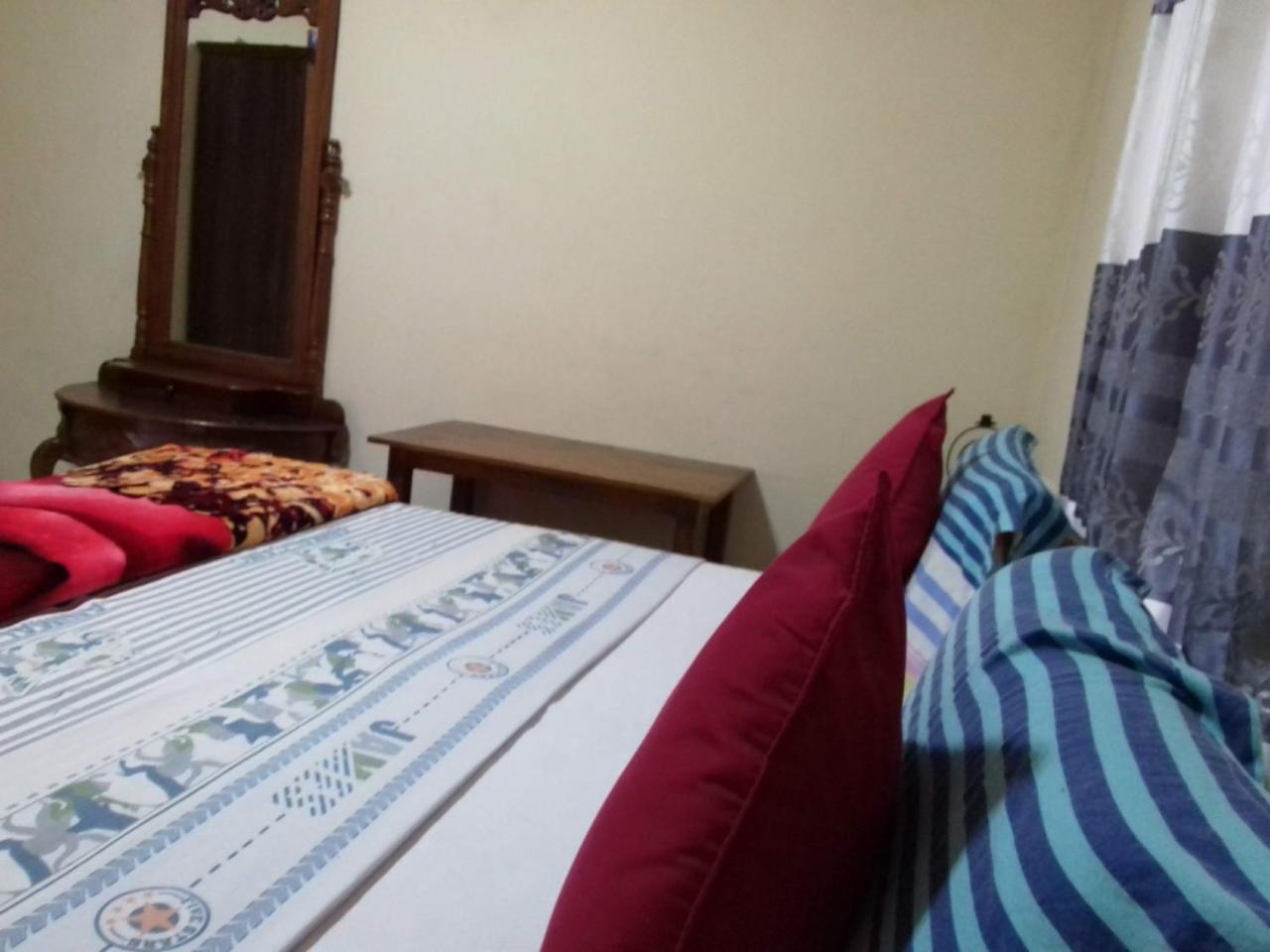 Hi Lanka Hostel *