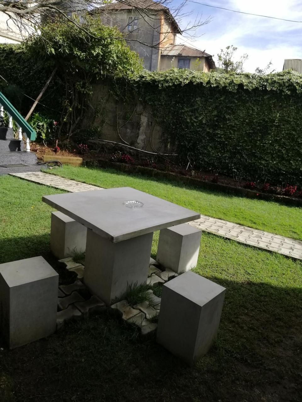 Aerizo & Tours Guest house Nuwara Eliya