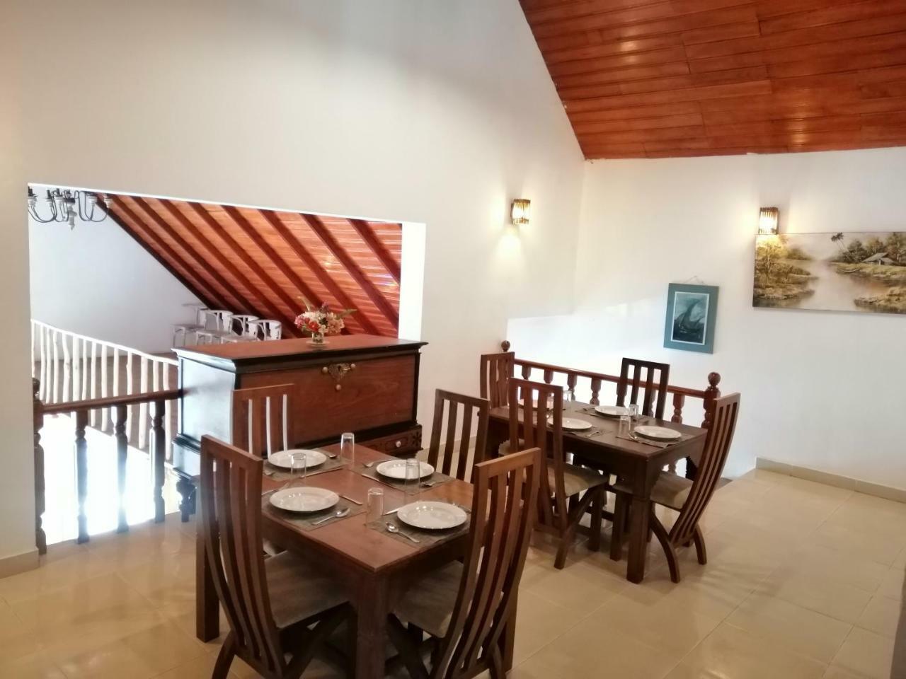 Melford Nuwaraeliya *
