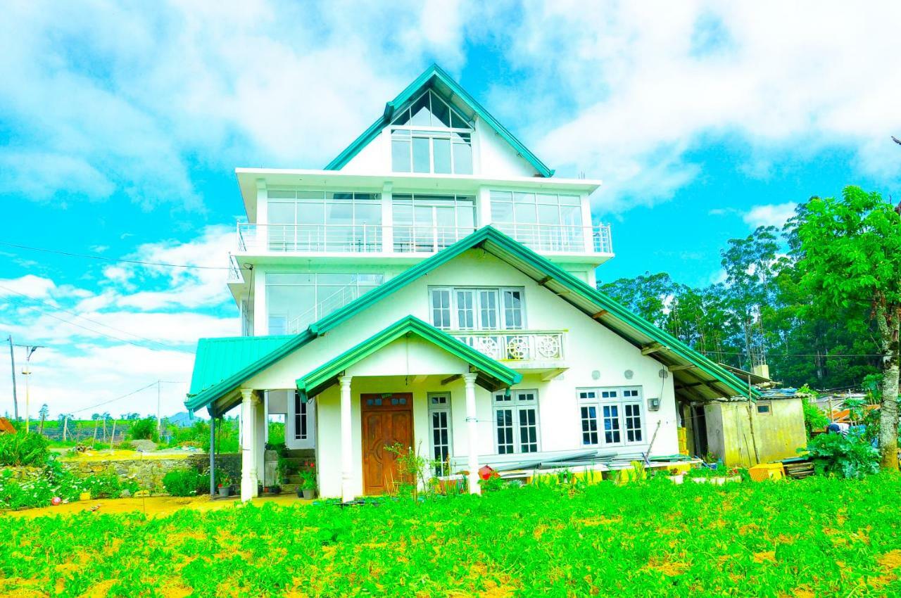 Moonplains Hemaya Bungalow Hotel *