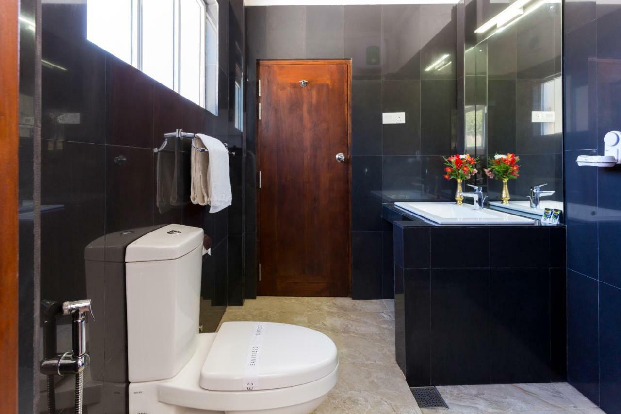 Ovi Court Apartment