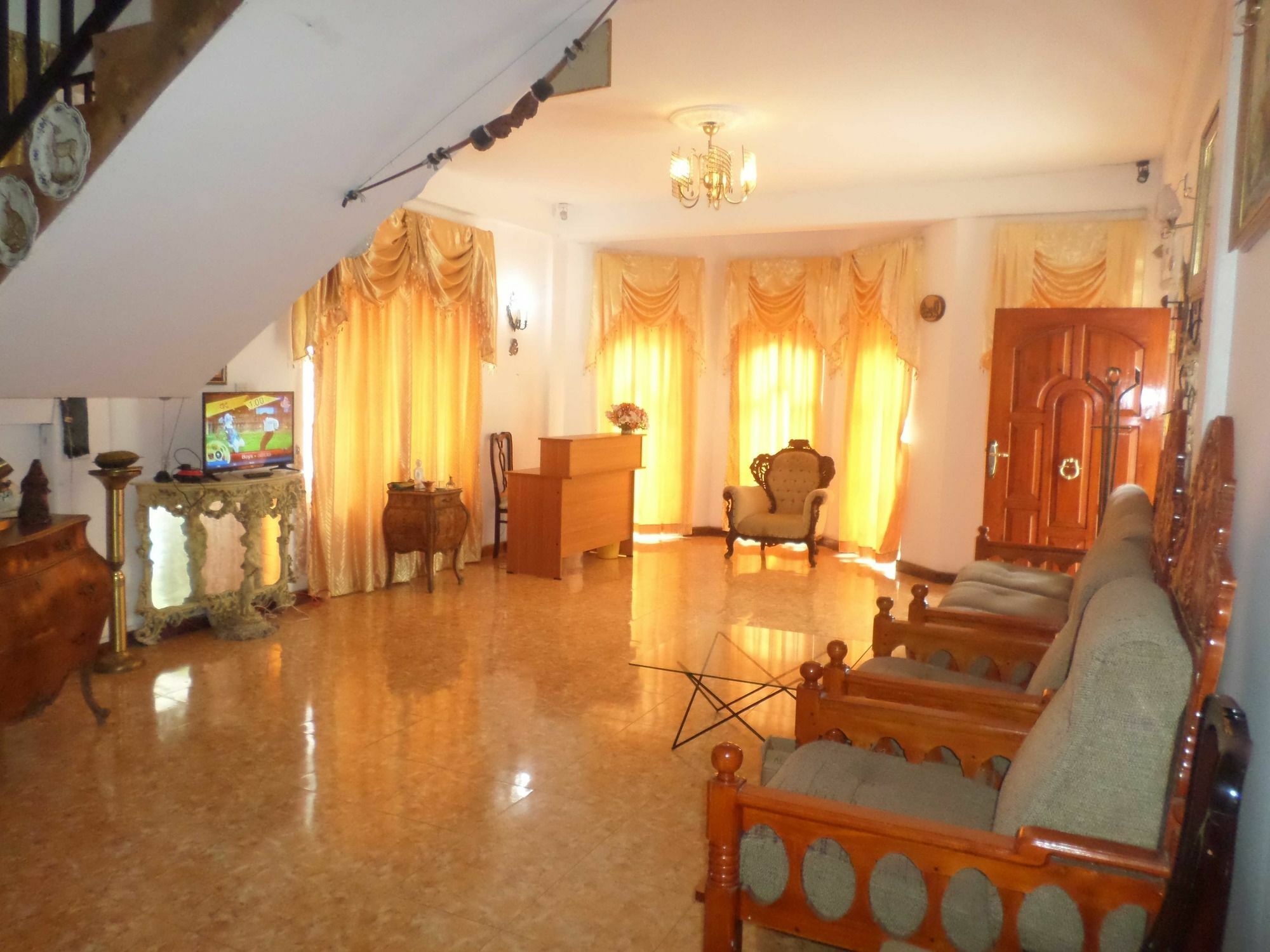 Hotel Vista Upper Road Nuwara Eliya