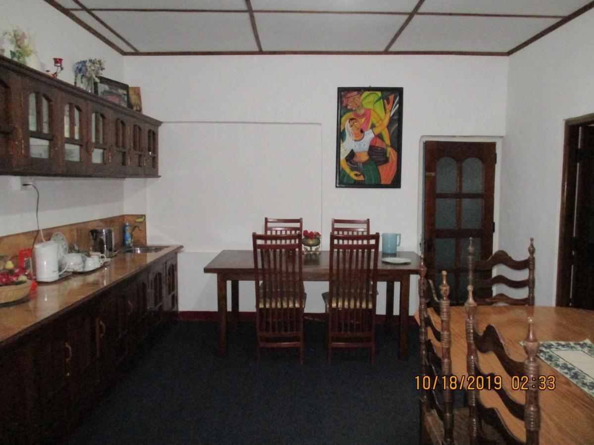 Homestay Andrews *