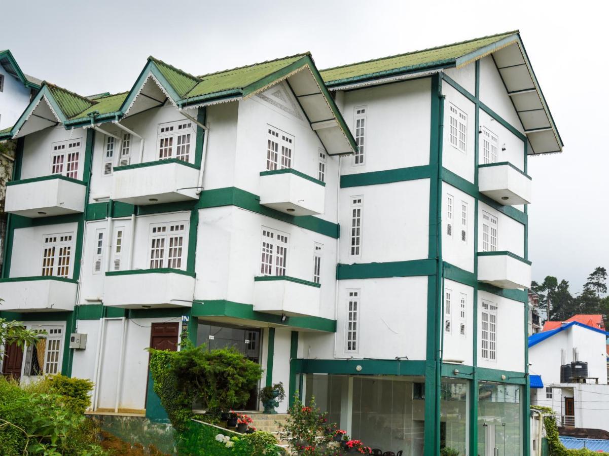 Grand View Hotel 2*