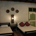 Shadow Mask Bungalow