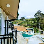 Moon Plains Luxury Apartments