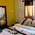 Uyou Ceylon Guest House