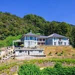 Sambar Hills Villa
