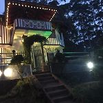 Hill Top Inn