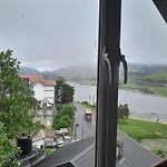 Creek View Inn