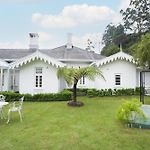 The Clovelly Bungalow