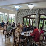 Trevene Colonial Hotel Nuwara Eliya