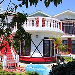 Heavenly Home Inn