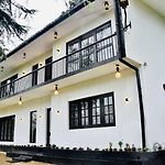 Nil Palace By Travabay Holidays