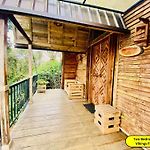 Hunters Wood Cabins