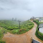 Cottage Mountain Misty-Nuwaraeliya