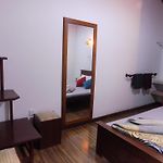 Kadalla Cottage