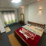 S And D Home Stay