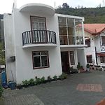 Summer Glow Guest - Nuwara Eliya
