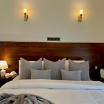 Seeming Lodge