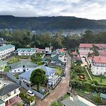 Grand Bungalow Nuwara Eliya By Seven Angels