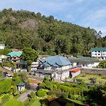 Grand Bungalow Nuwara Eliya By Seven Angels