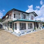 Turf Resort