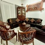 Ivy Bungalow