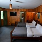 Jaithra Inn