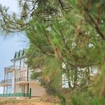Universal Green Hills Hotel
