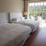 Luxe Wilderness - Private Villas, Free Breakfast, 2Km From City Centre