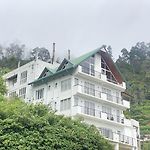 Queens Mount Glen Heights