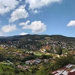 Nuwara Eliya Rashini Mountain View Cottage