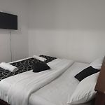 Forest Edge Holiday Inn
