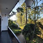 Forest Edge Holiday Inn