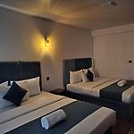 Ru Hotel & Villa
