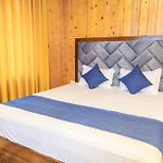 Galaxy Holiday Inn