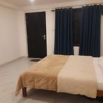 Dinu Rest