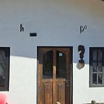 Redwood Inn Homestay