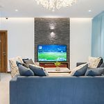 Opulent Villa Nuwara Eliya