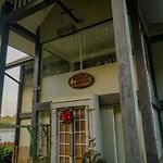 Del\'S Haven