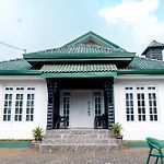 Hillcroft Villa